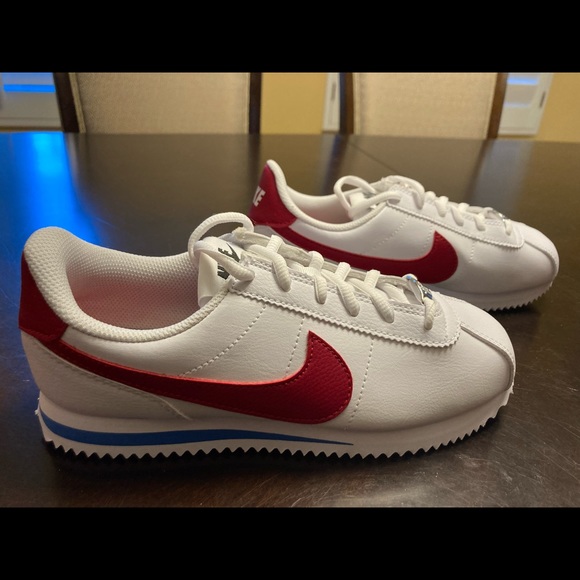 New Nike Cortez White Red Leather Sneaker Shoes - Picture 4 of 11